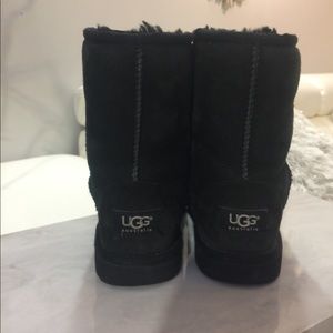 Little girls Black UGG boots.....size 2